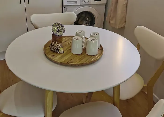 Apartment Guests Close To Redwoods